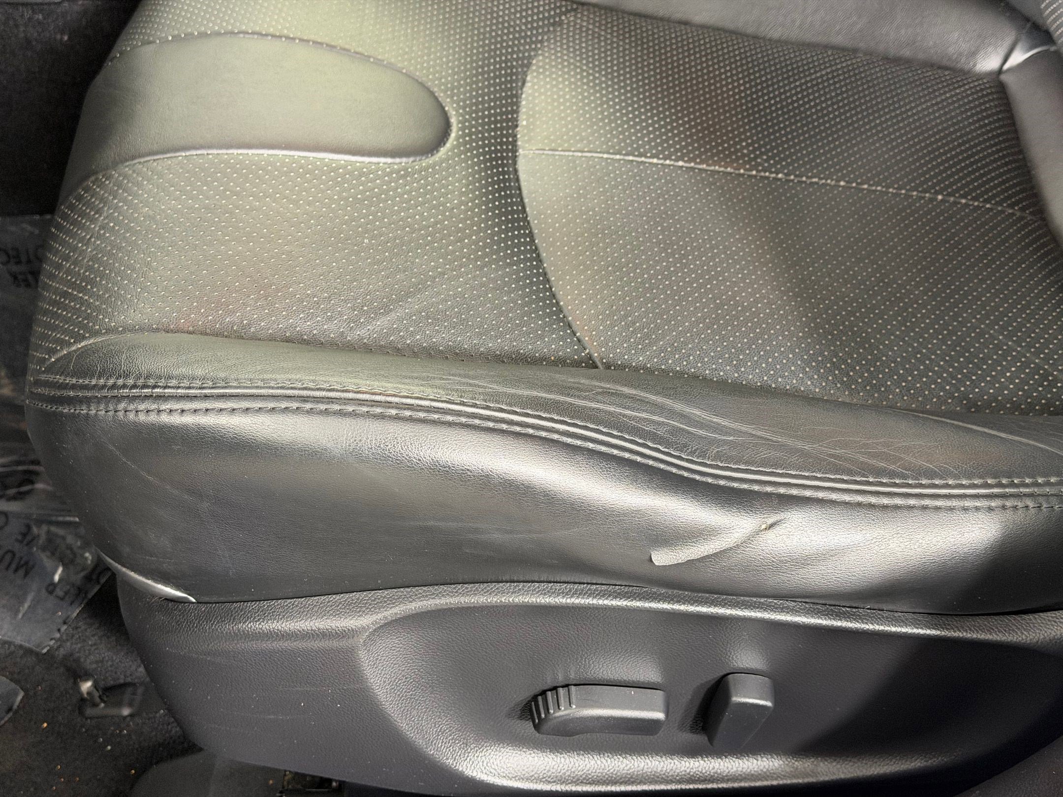 Used 2013 INFINITI G37 x w/ Premium Pkg image 14