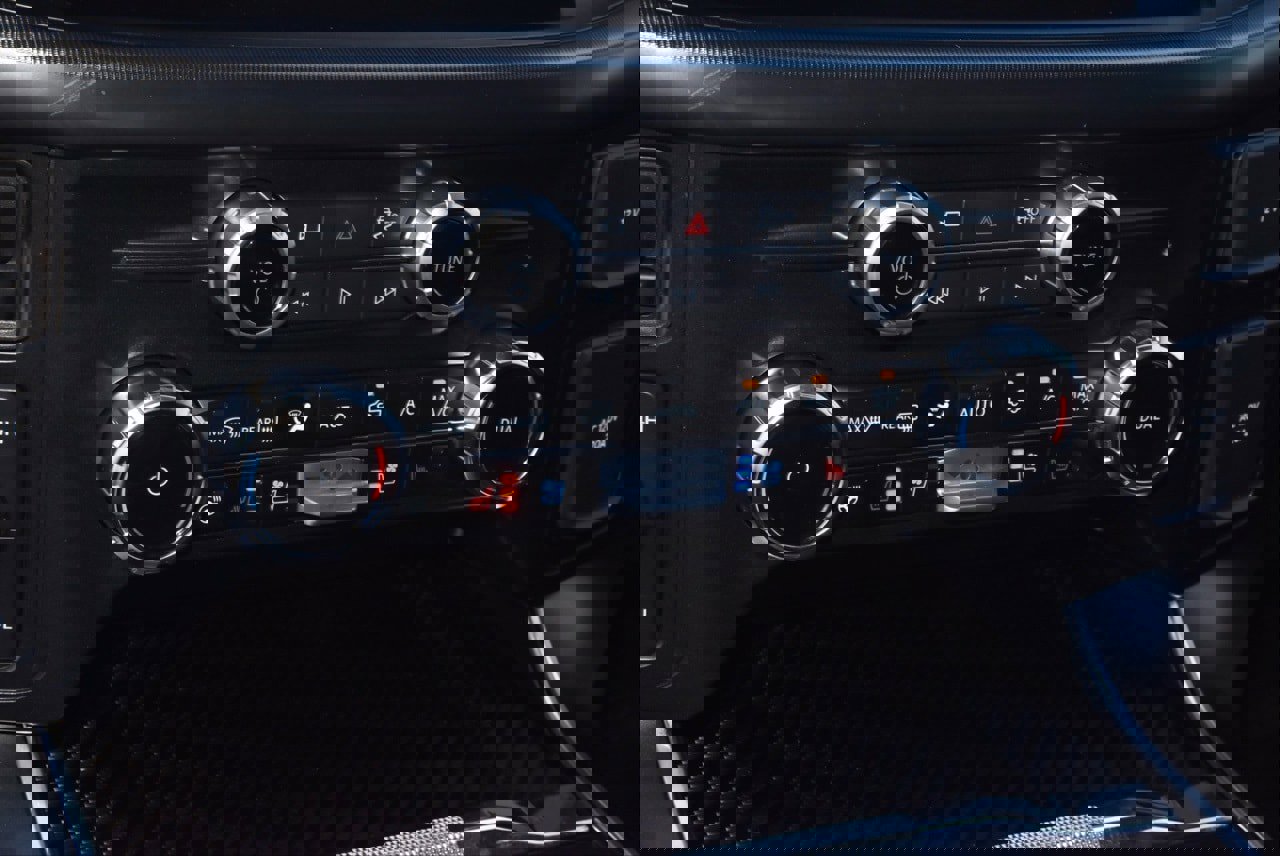 Certified 2025 Ford F150 Raptor image 29