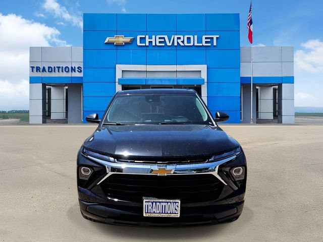 Used 2025 Chevrolet TrailBlazer LS w/ LS Convenience Package FWD image 4