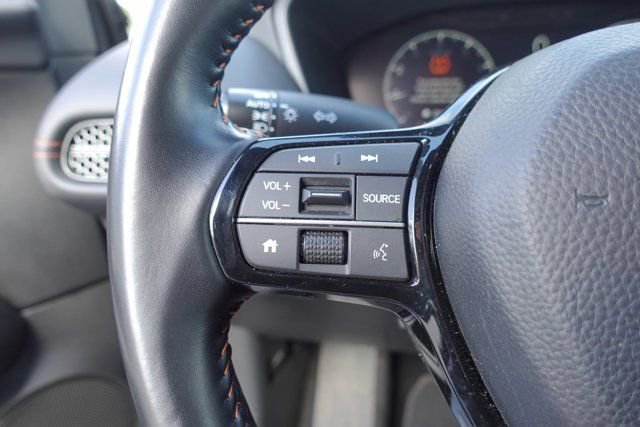 Used 2025 Honda HR-V Sport image 13