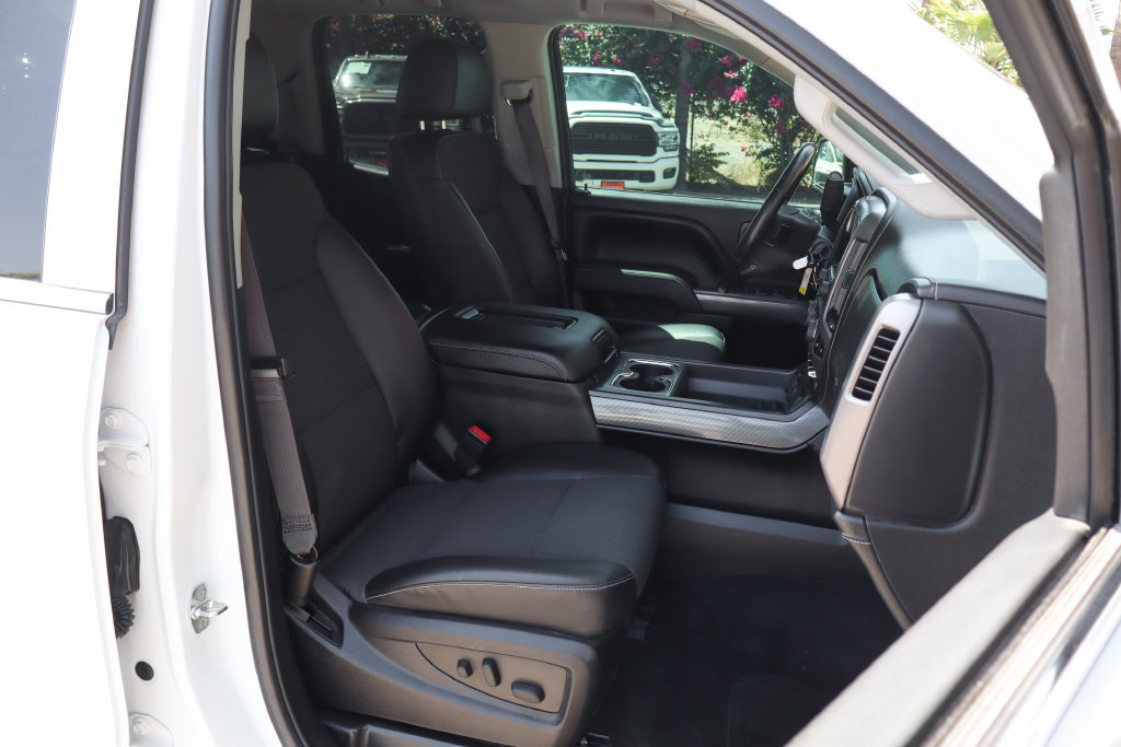 Used 2016 GMC Sierra 1500 SLE w/ All-Terrain Package AWD/4WD image 41