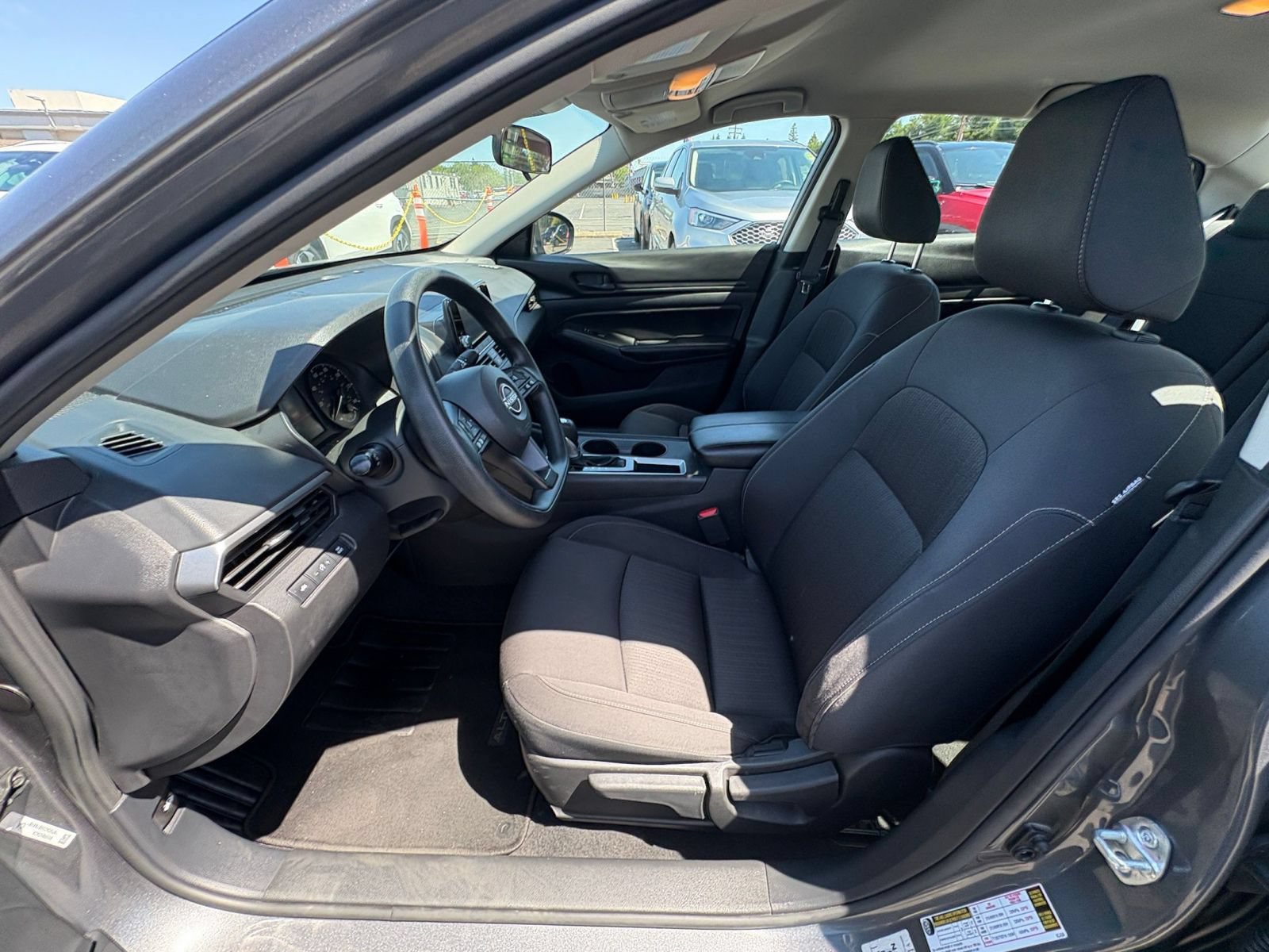 Used 2023 Nissan Altima 2.5 S FWD image 25