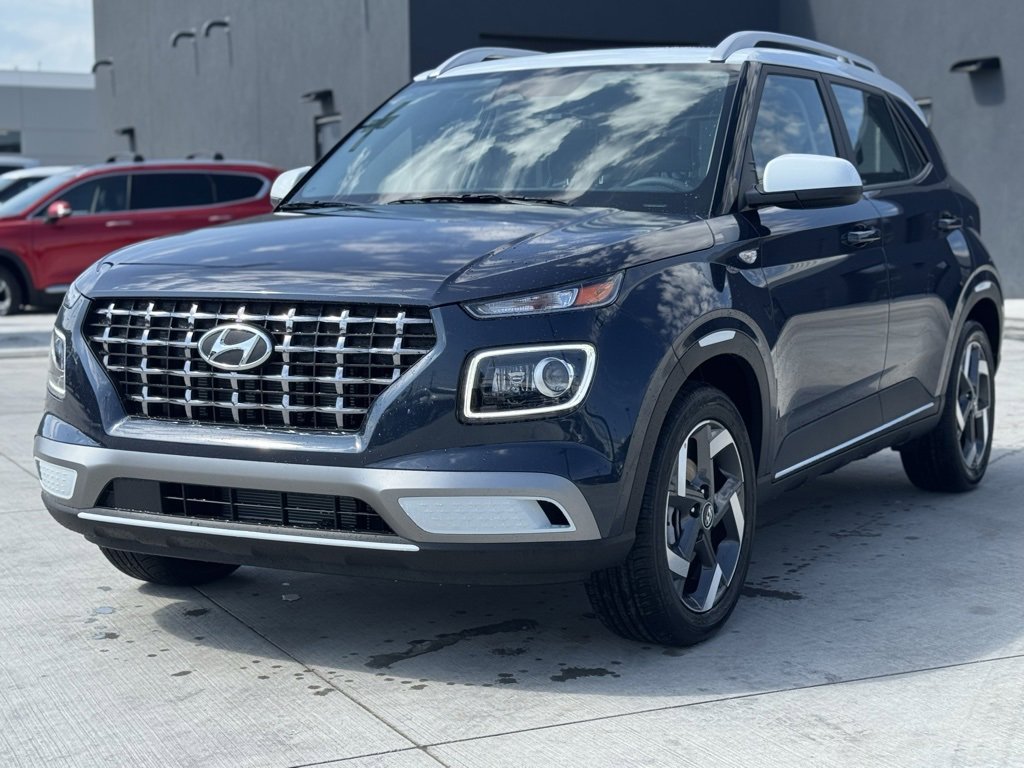 New 2025 Hyundai Venue Limited