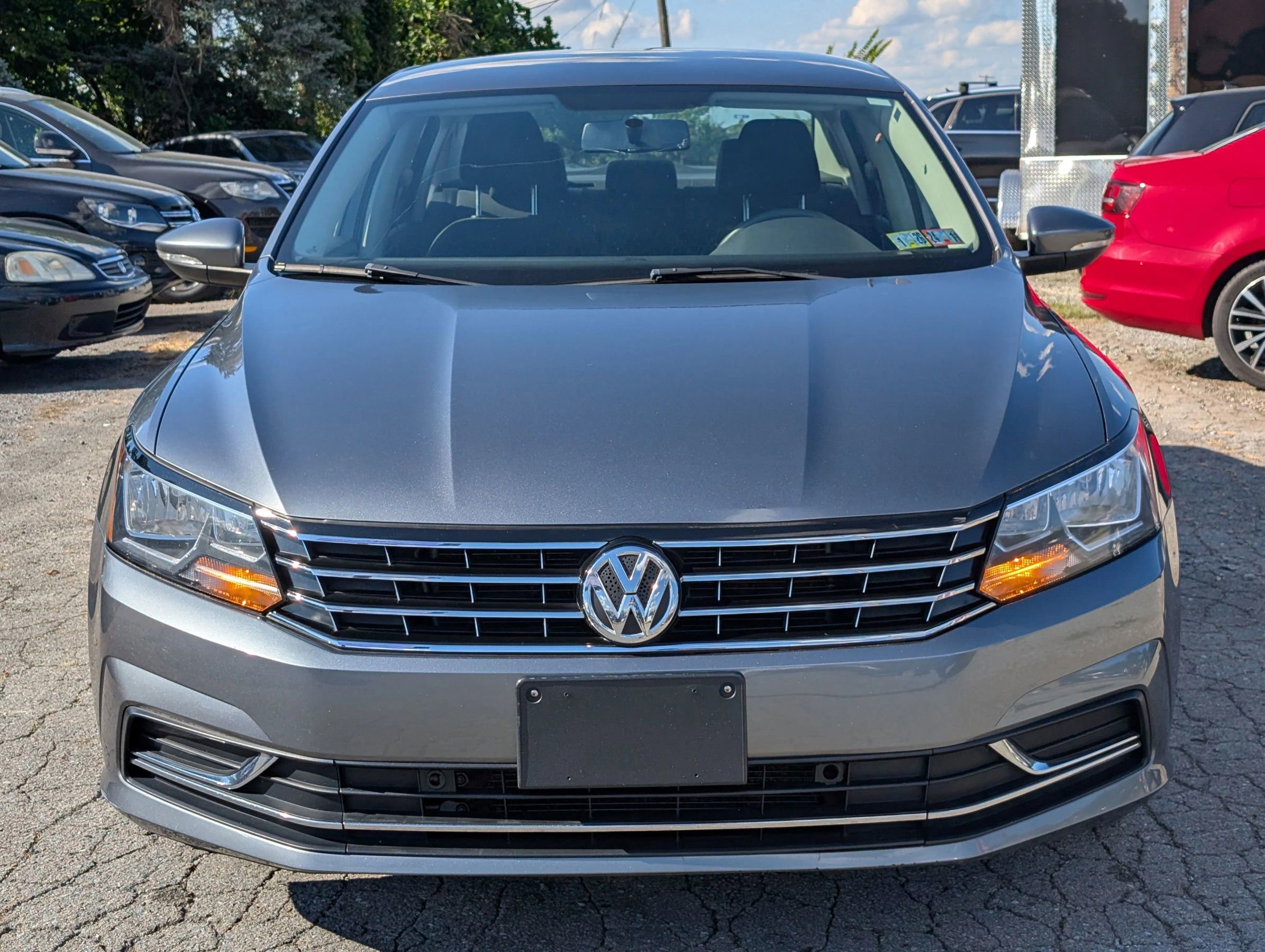 Used 2017 Volkswagen Passat 1.8T S image 12