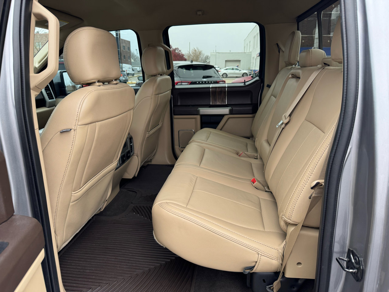 Used 2020 Ford F150 Lariat w/ Equipment Group 501A Mid image 9