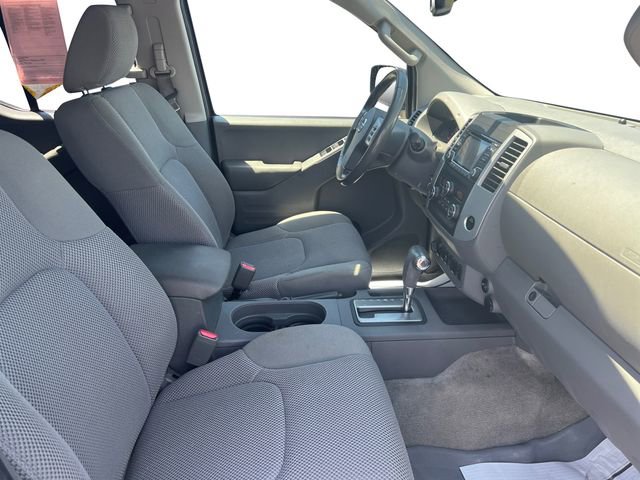 Used 2017 Nissan Frontier SV w/ SV Value Truck Package AWD/4WD image 41