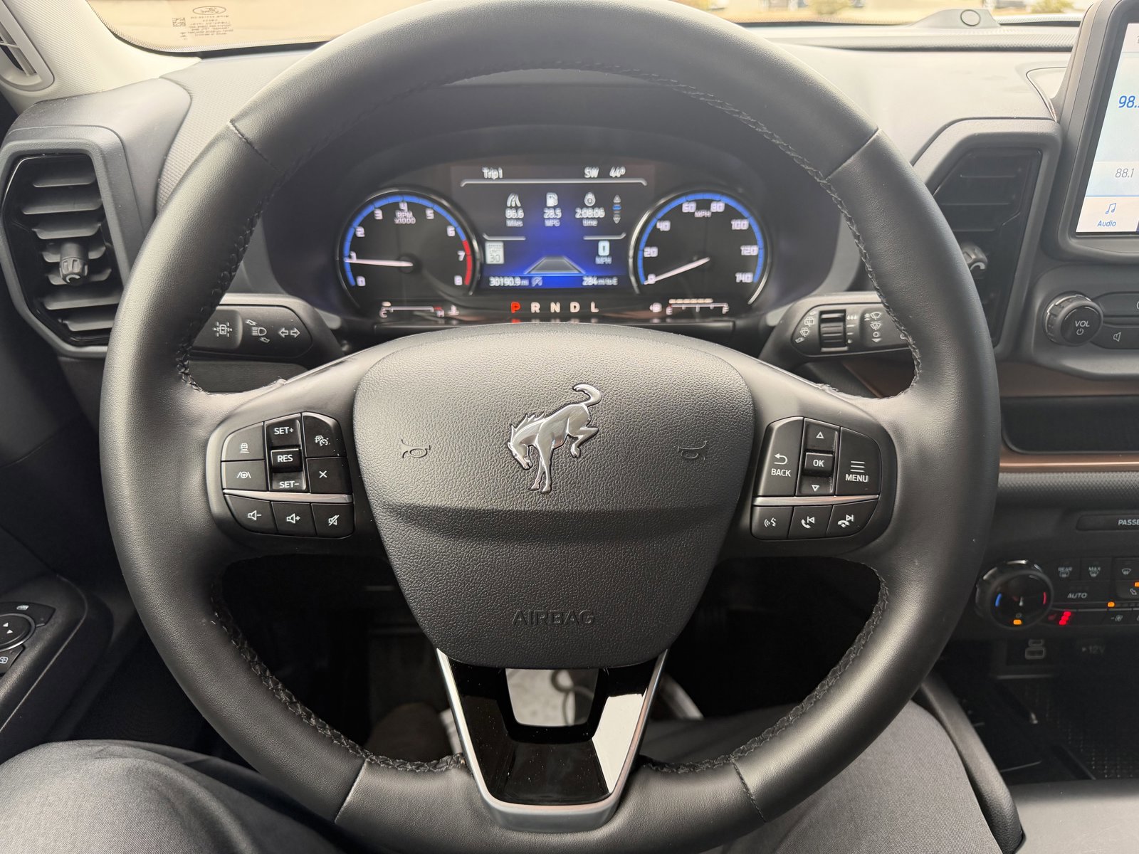 Used 2024 Ford Bronco Sport Outer Banks w/ Tech Package AWD/4WD image 18