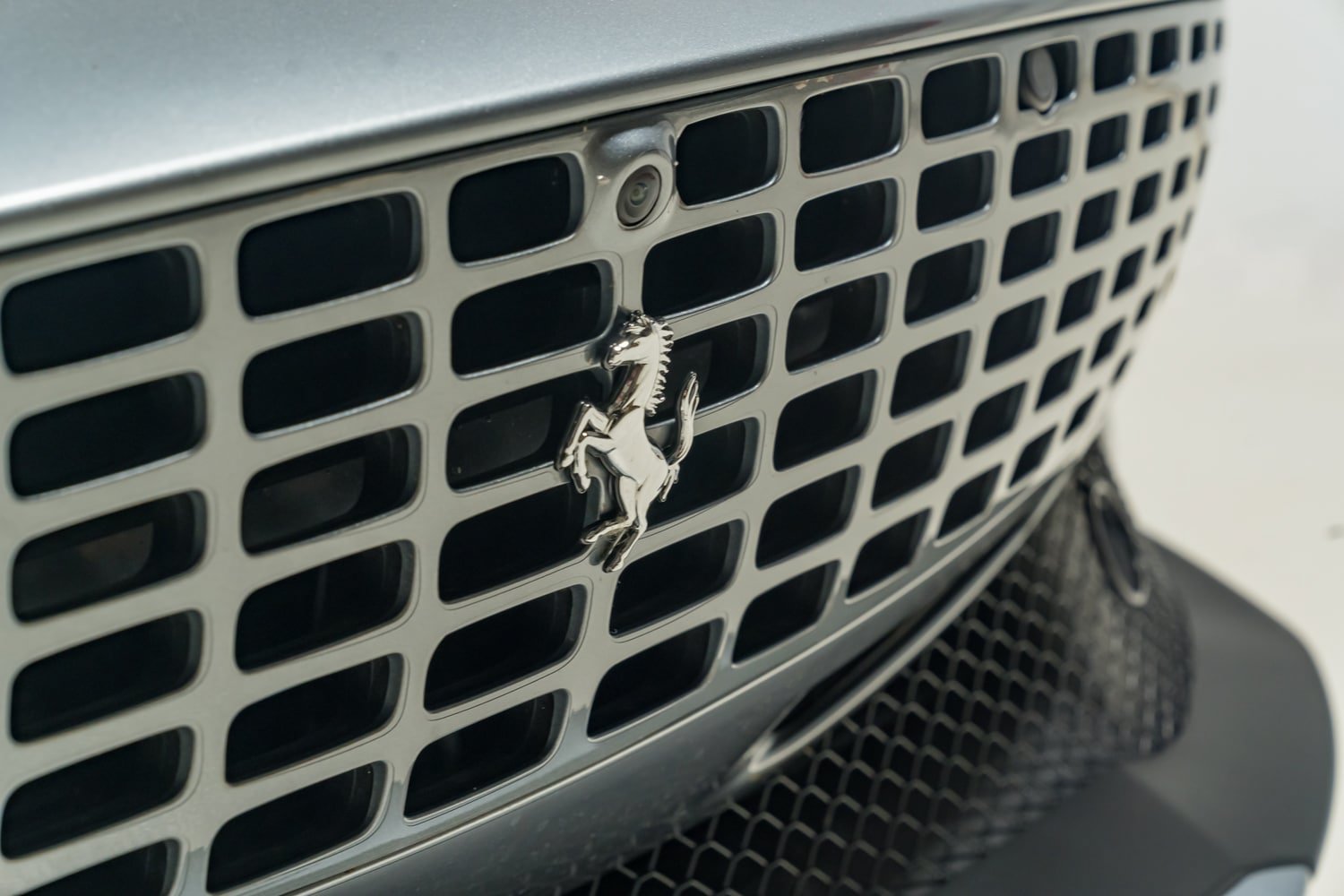 Used 2022 Ferrari Roma RWD image 34