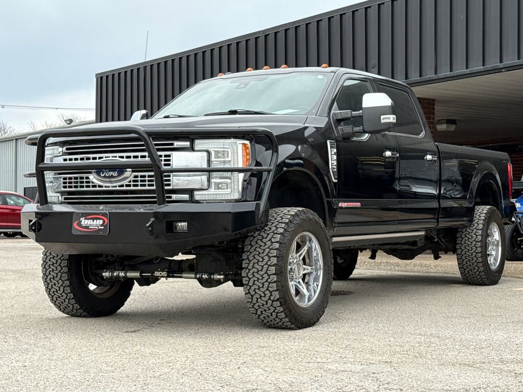 Used 2017 Ford F350 Platinum w/ FX4 Off-Road Package image 3