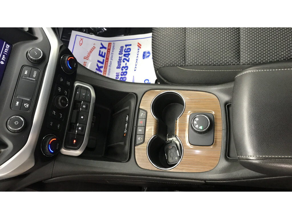 Used 2020 GMC Acadia SLE w/ LPO, Floor Liner Package AWD/4WD image 11