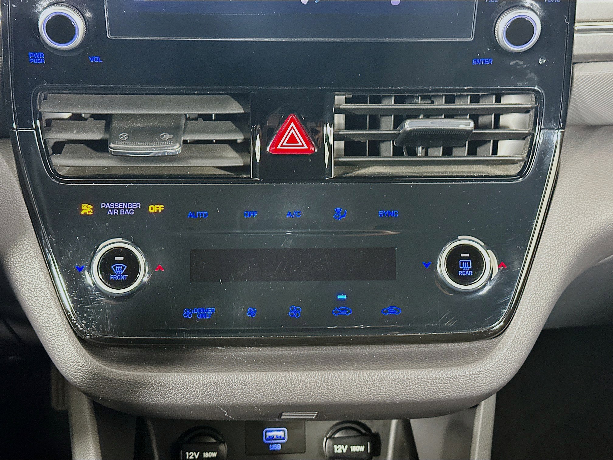 Used 2021 Hyundai Ioniq SEL FWD image 22