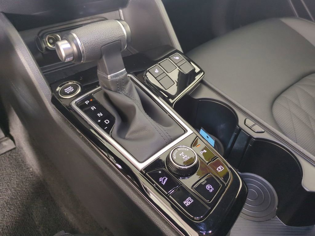 Used 2025 Kia Sportage X-Line w/ Premium Package image 22