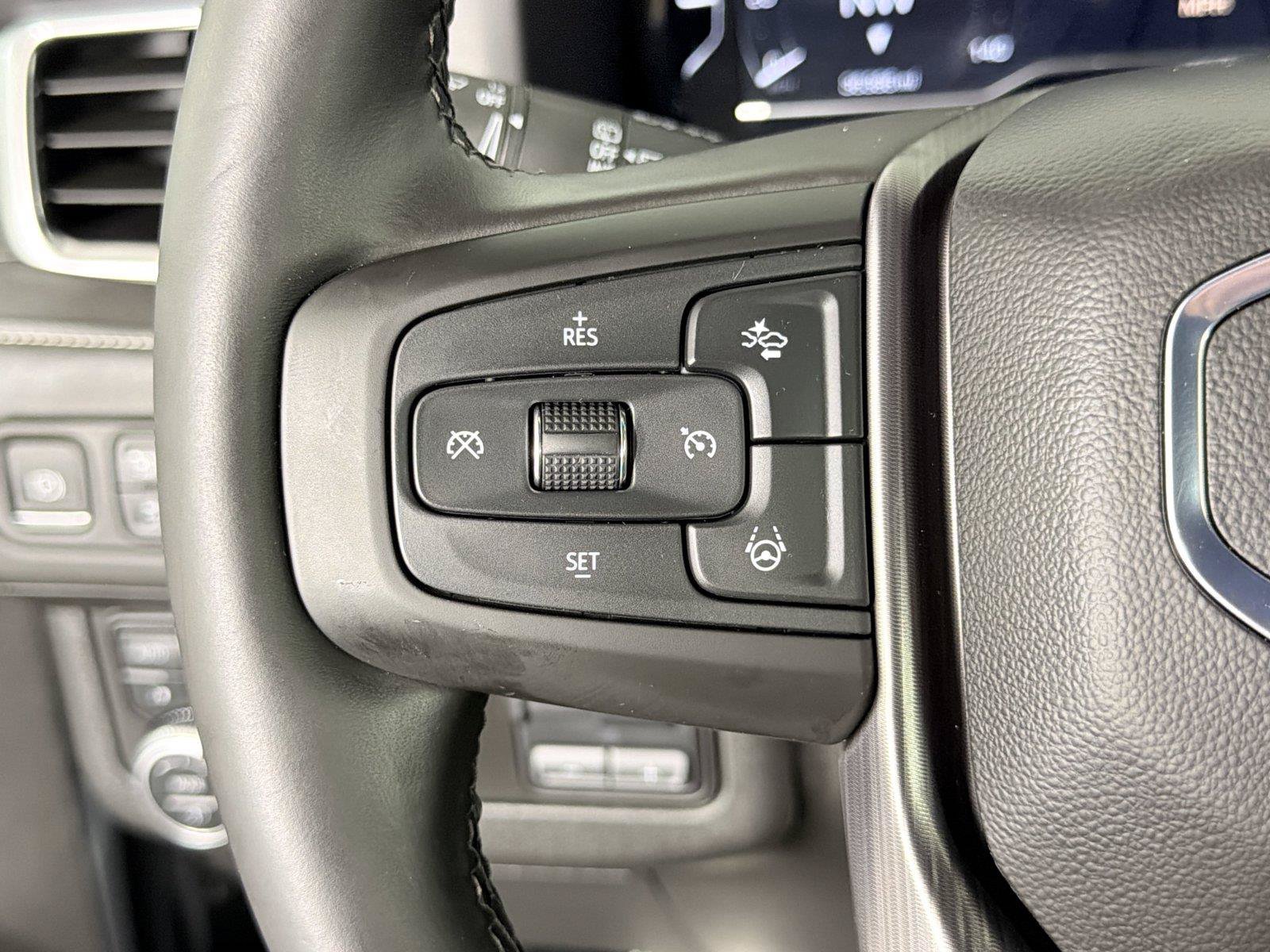 Certified 2024 GMC Yukon Denali Ultimate AWD/4WD image 27