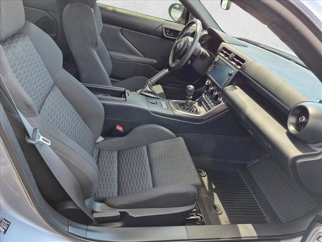 Used 2023 Toyota GR86 RWD image 18
