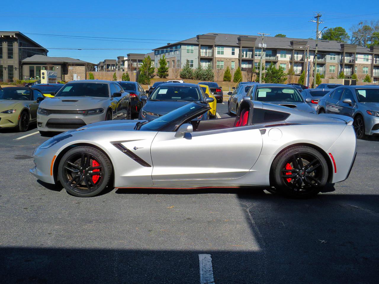 Used 2016 Chevrolet Corvette w/ Z51 Performance Package w/ Battery Protection Package RWD image 17