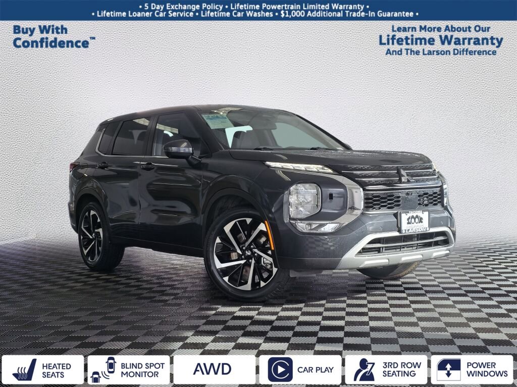Used 2024 Mitsubishi Outlander SE