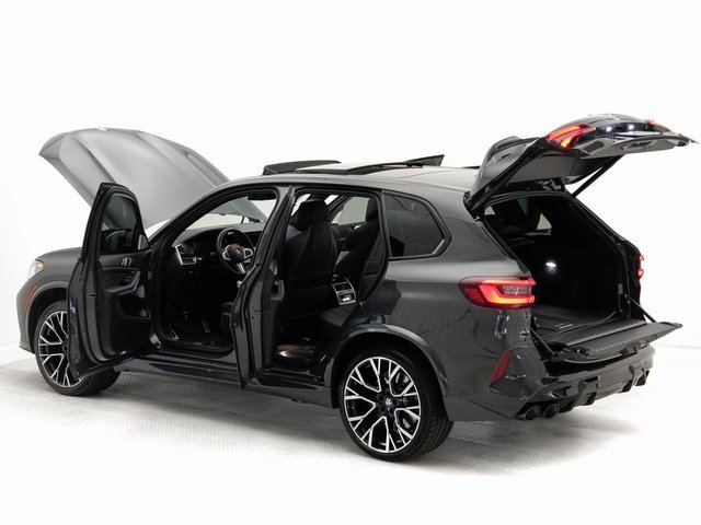 Used 2023 BMW X5 M w/ Competition Package image 32
