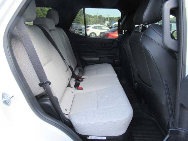 Used 2026 Toyota 4Runner SR5 AWD/4WD image 19