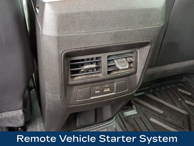 Used 2024 GMC Canyon AT4 image 14