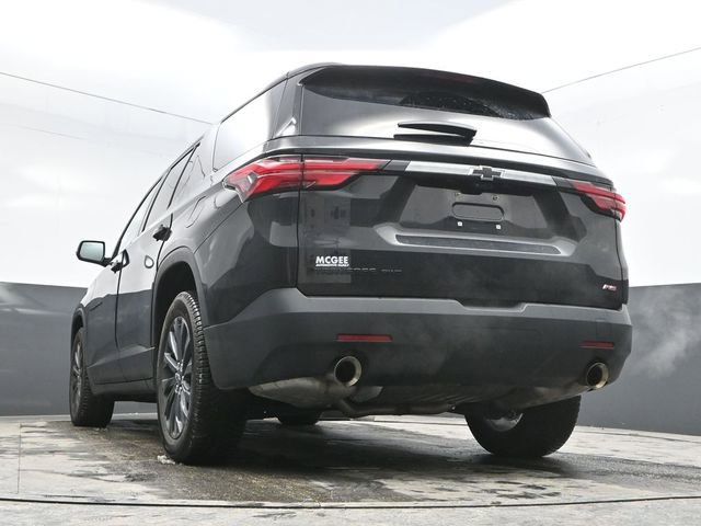 Used 2023 Chevrolet Traverse RS image 39