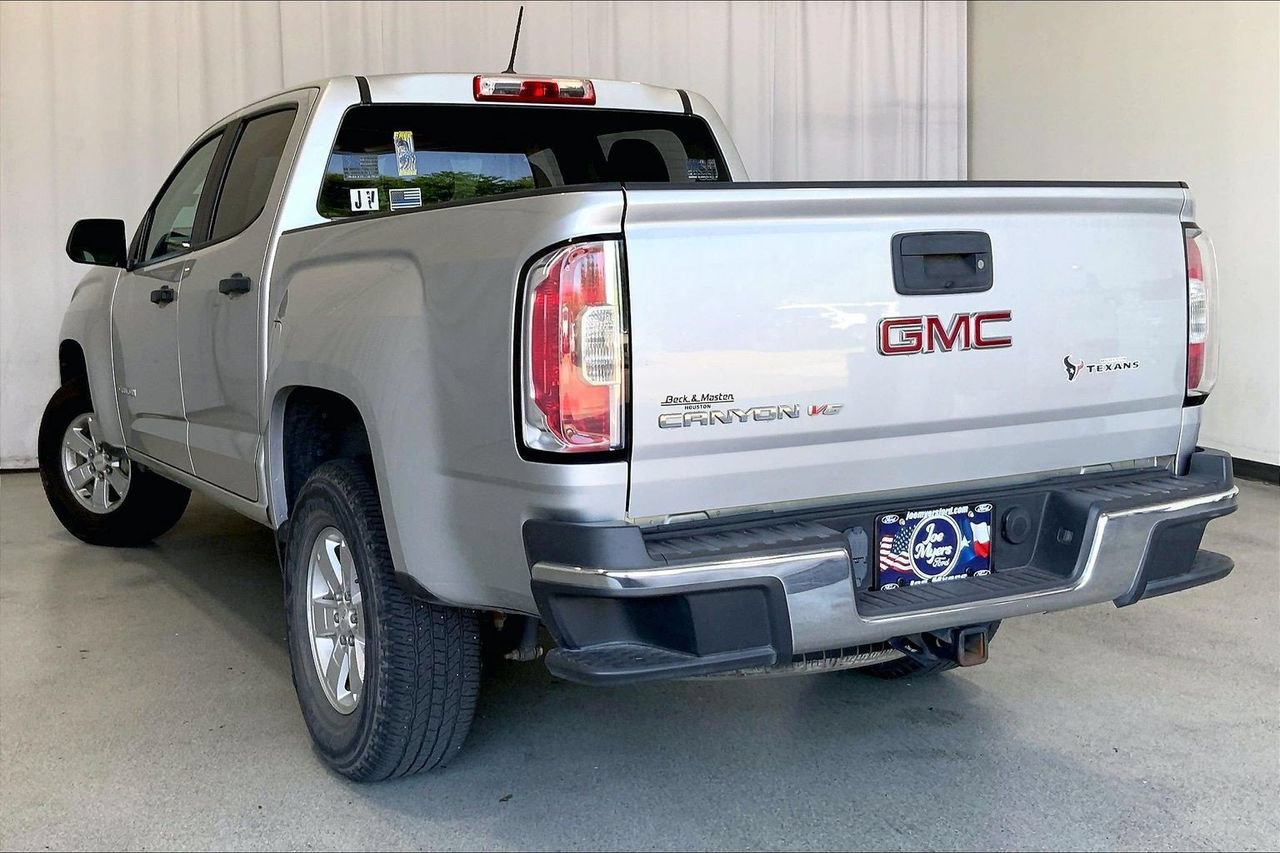 Used 2018 GMC Canyon 2WD Crew Cab w/ Convenience Package image 5
