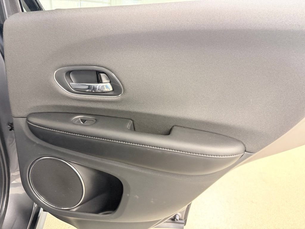 Used 2022 Honda HR-V EX image 29