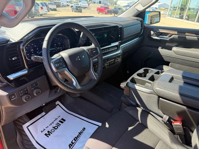 Used 2025 Chevrolet Silverado 1500 RST AWD/4WD image 18