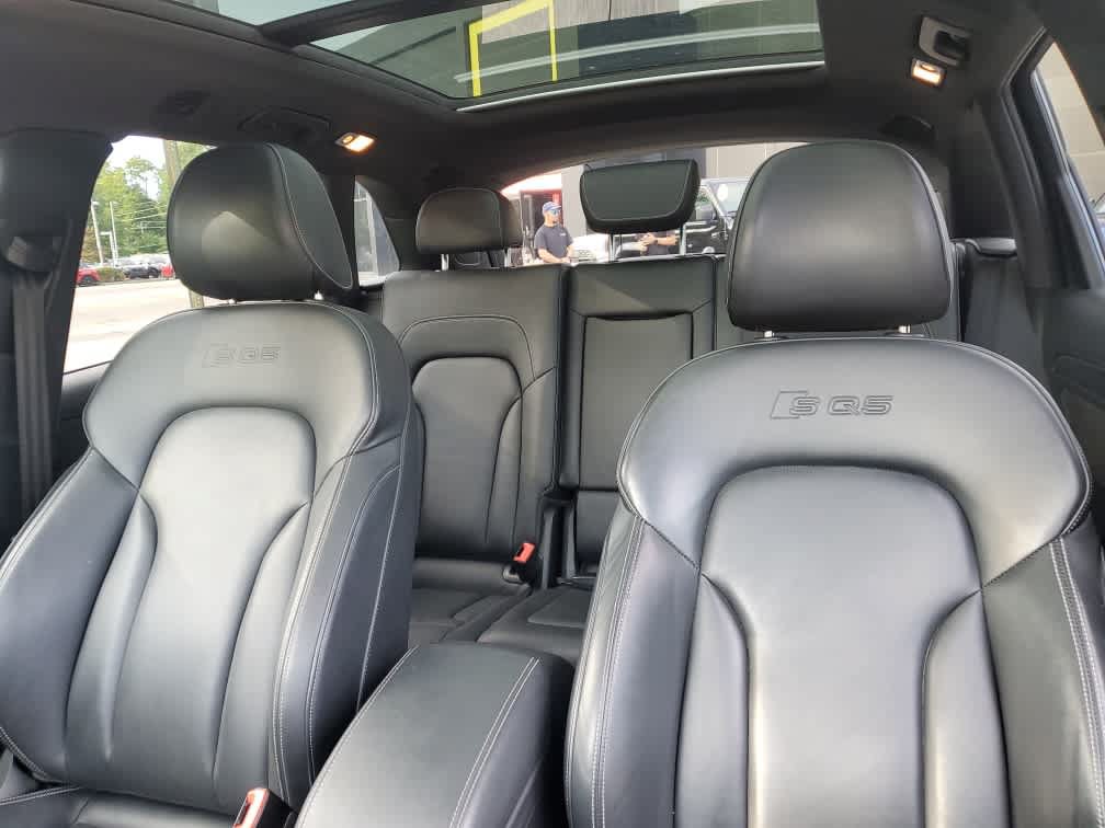 Used 2017 Audi SQ5 Premium Plus AWD/4WD image 12