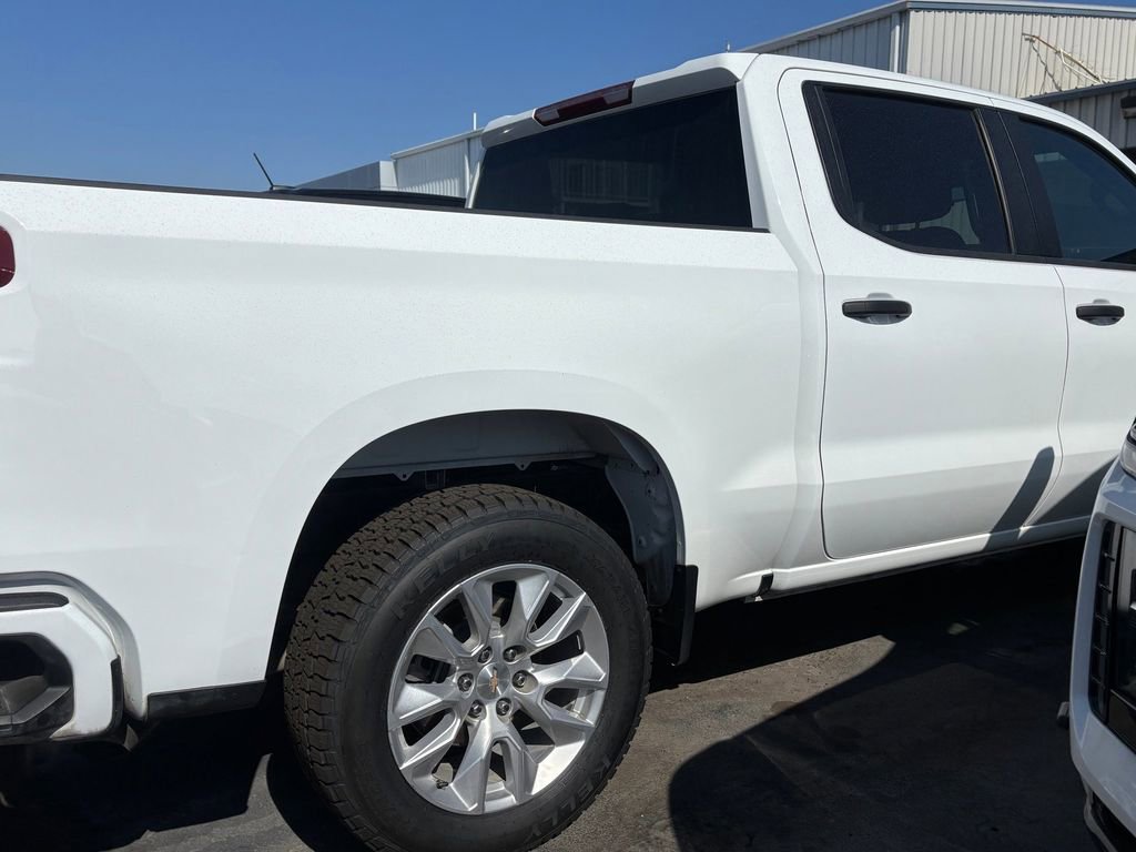 Certified 2024 Chevrolet Silverado 1500 Custom RWD image 6