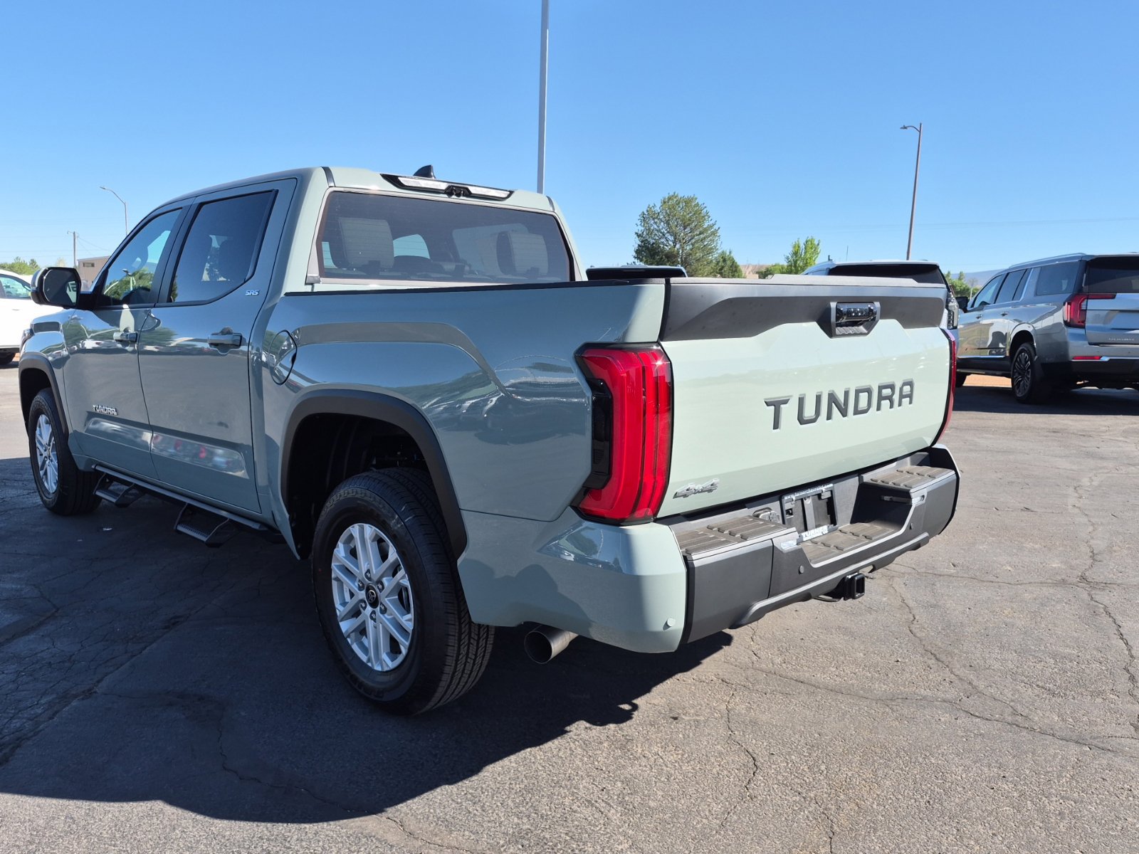 New 2026 Toyota Tundra SR5 w/ SR5 Premium Package AWD/4WD image 5