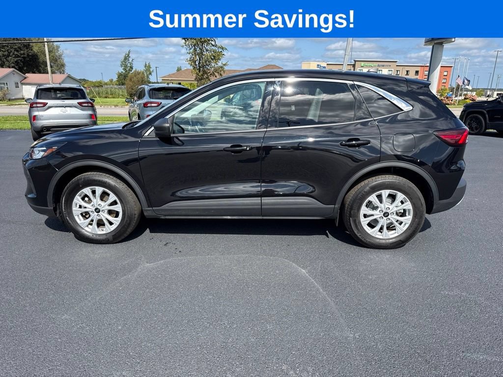 Certified 2023 Ford Escape Active AWD/4WD image 5