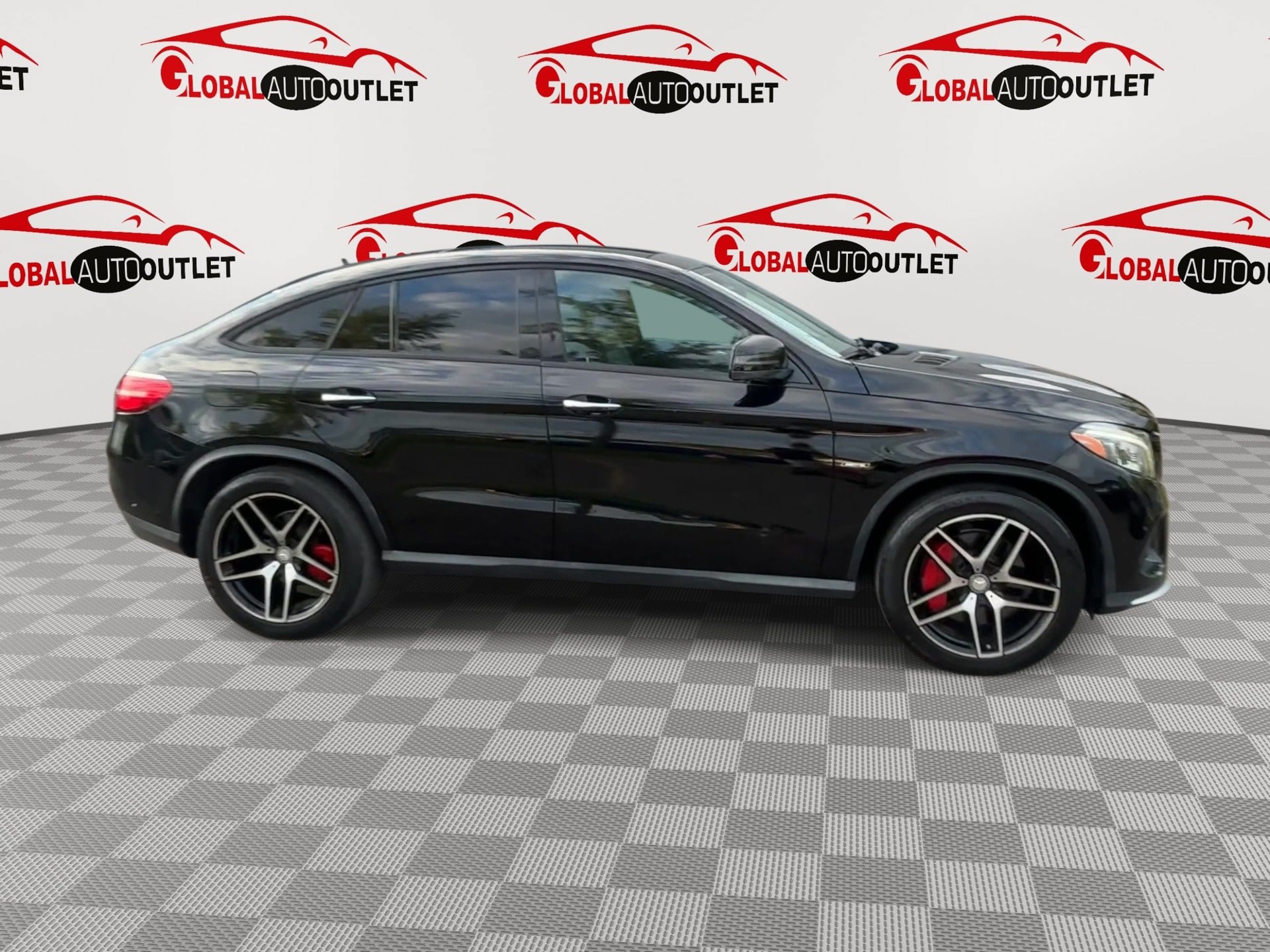 Used 2016 Mercedes-Benz GLE 450 4MATIC Coupe image 2