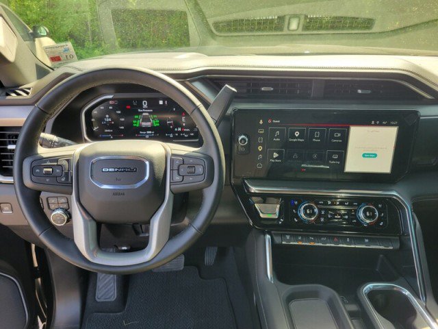 Used 2026 GMC Sierra 3500 Denali w/ Denali Reserve Package AWD/4WD image 15