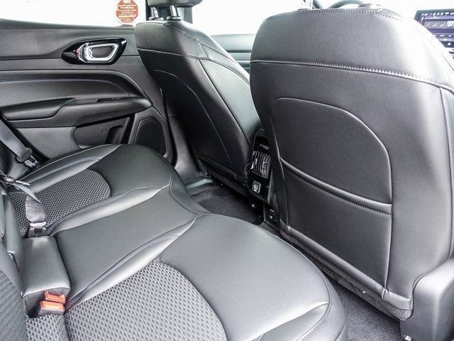 New 2026 Jeep Compass Latitude AWD/4WD image 10