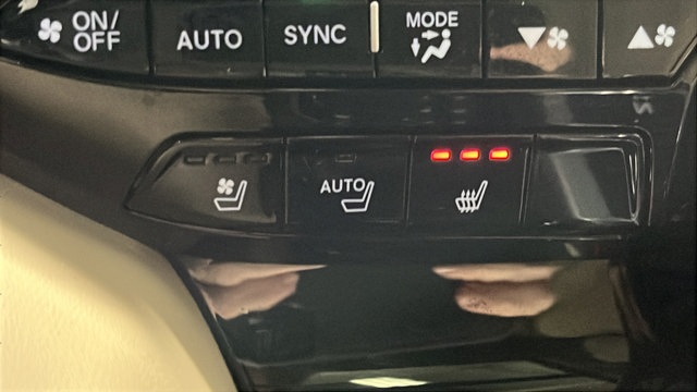 Used 2023 Acura MDX w/ Advance Package AWD/4WD image 30
