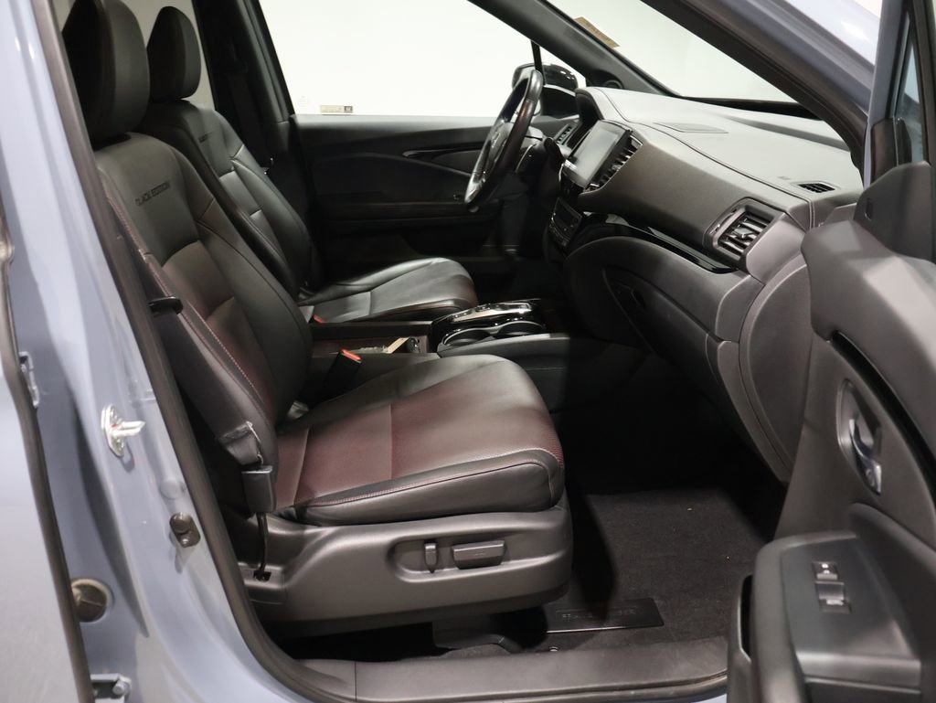 Used 2022 Honda Ridgeline Black Edition image 22