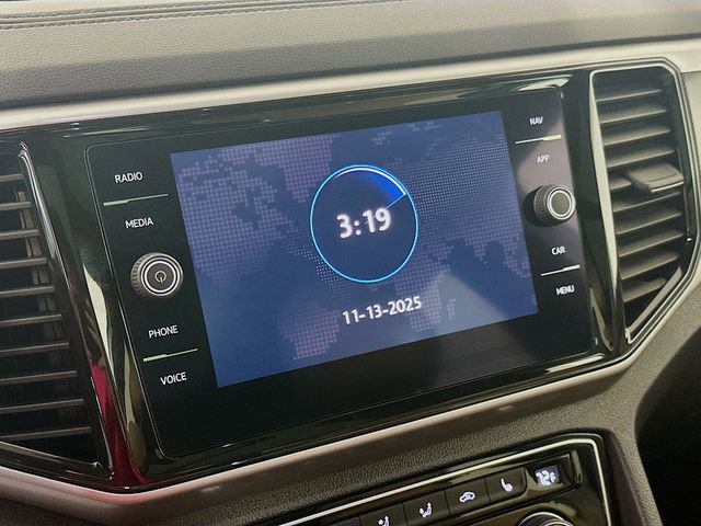 Used 2020 Volkswagen Atlas Cross Sport SEL R-Line image 15