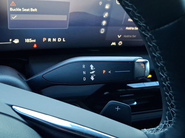 Used 2025 Buick Enclave Preferred image 16