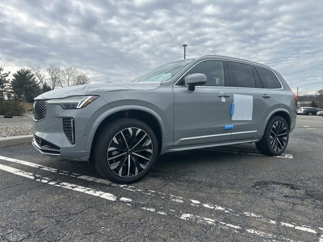 New 2026 Volvo XC90 B6 Ultra w/ Protection Package image 4