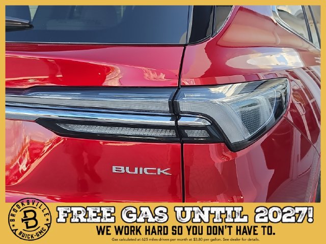 New 2027 Buick Enclave Avenir w/ LPO, Floor Liner Package FWD image 10