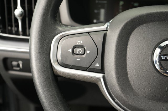 Used 2019 Volvo S60 T6 Momentum AWD/4WD image 27