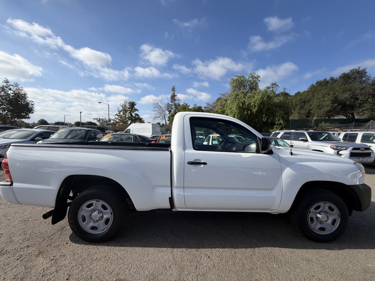 Used 2013 Toyota Tacoma 2WD Regular Cab image 4