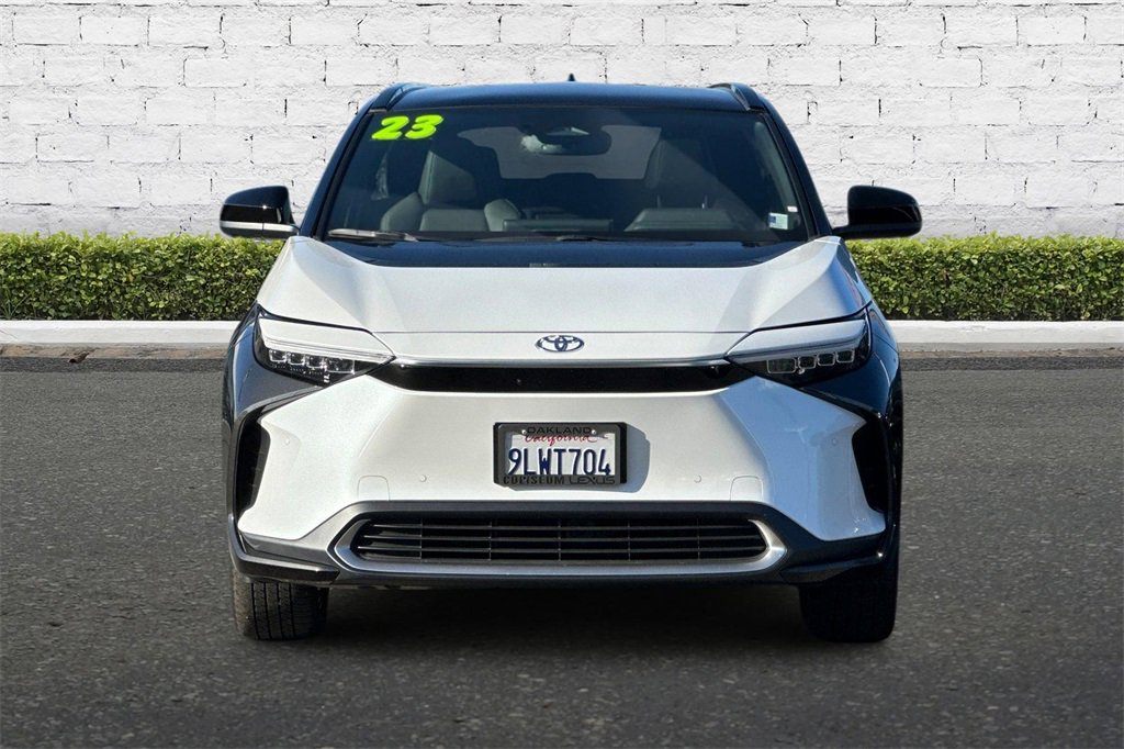 Used 2023 Toyota bZ4X Limited image 9