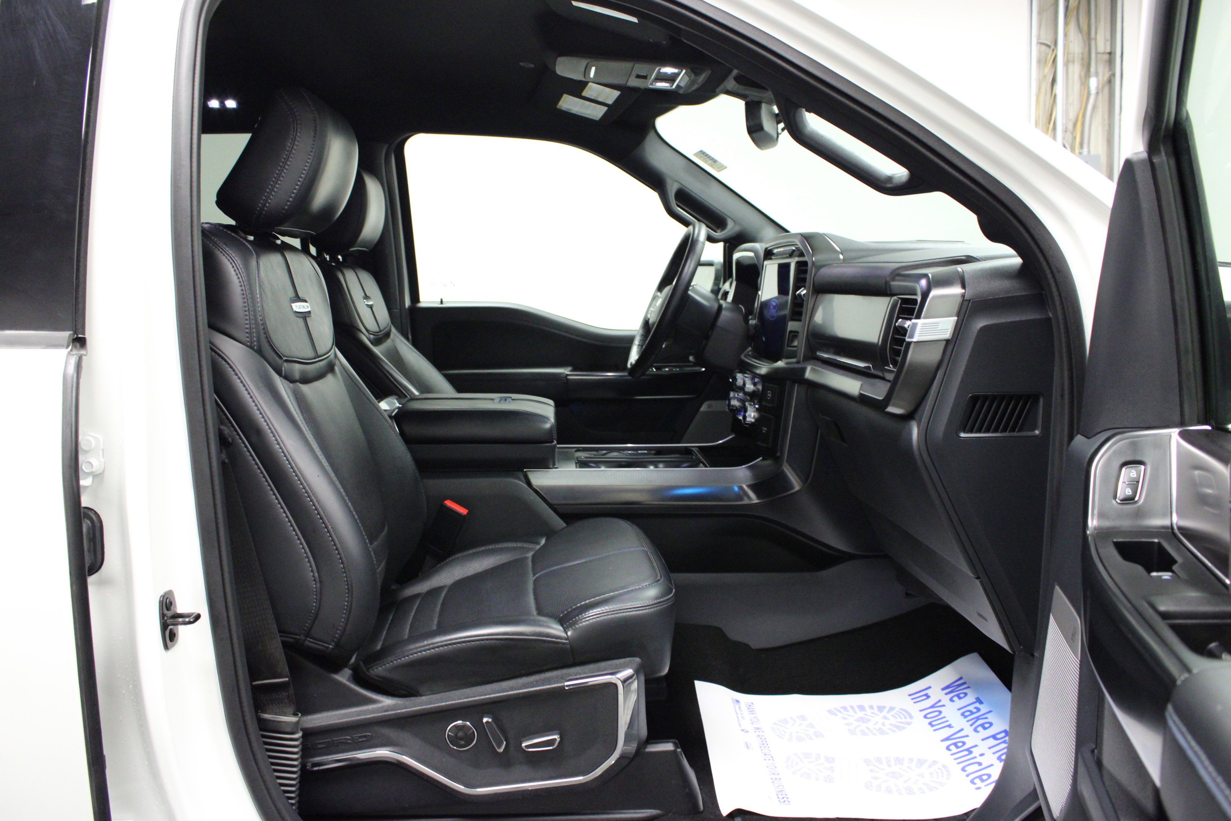 Used 2024 Ford F150 Platinum w/ FX4 Off-Road Package image 17