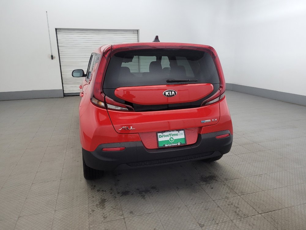 Used 2021 Kia Soul EX image 6