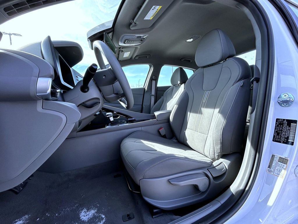 New 2026 Hyundai Elantra Blue image 10