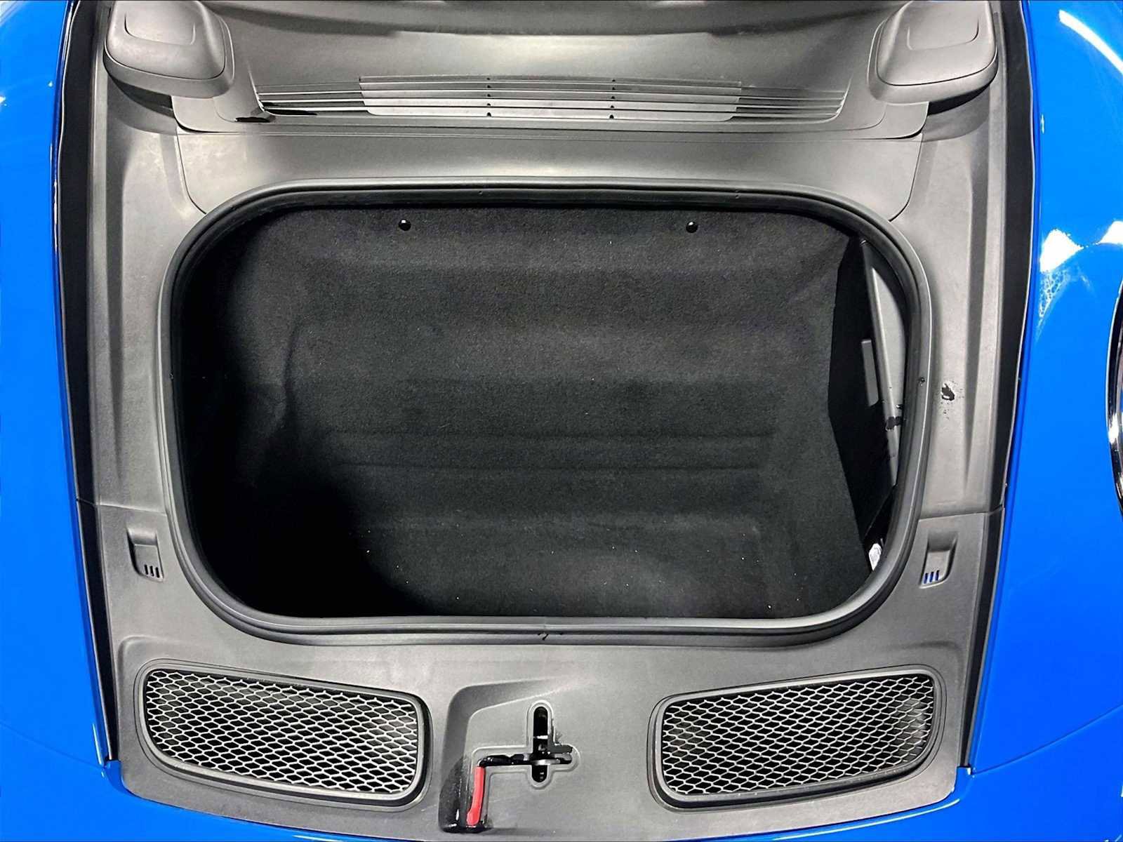 Used 2022 Porsche 911 GT3 image 39