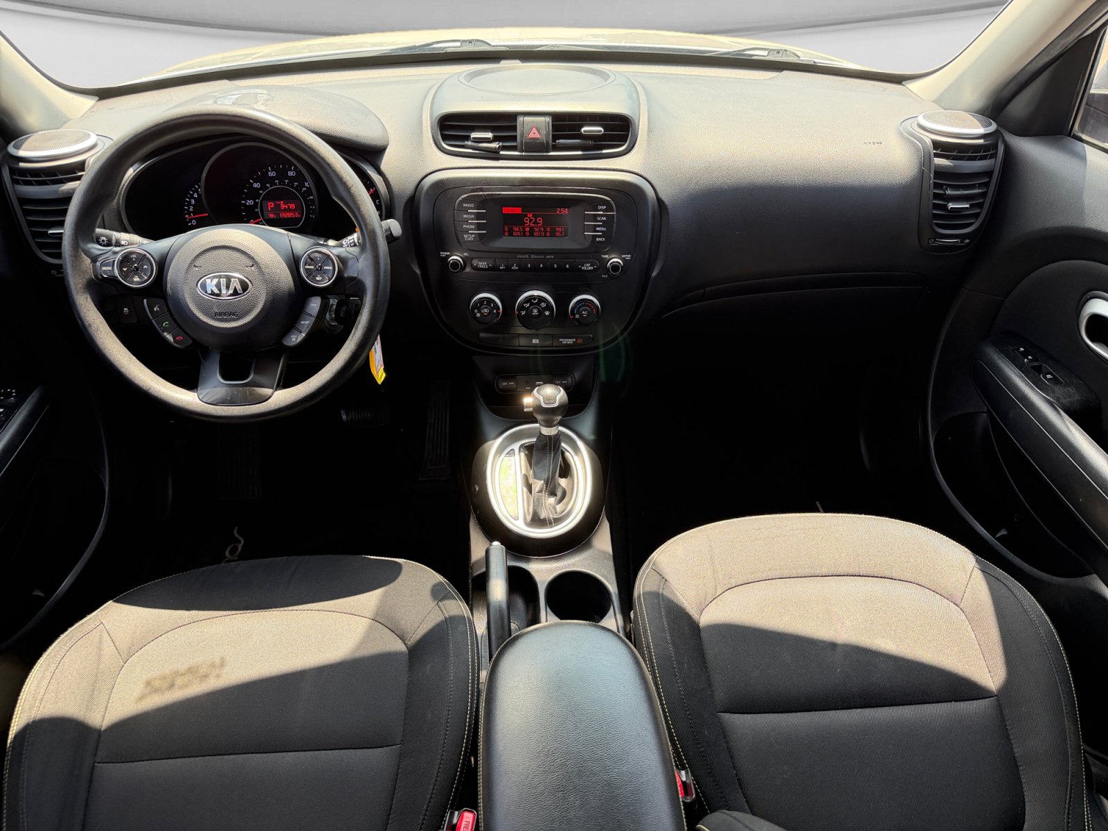 Used 2015 Kia Soul + FWD image 12