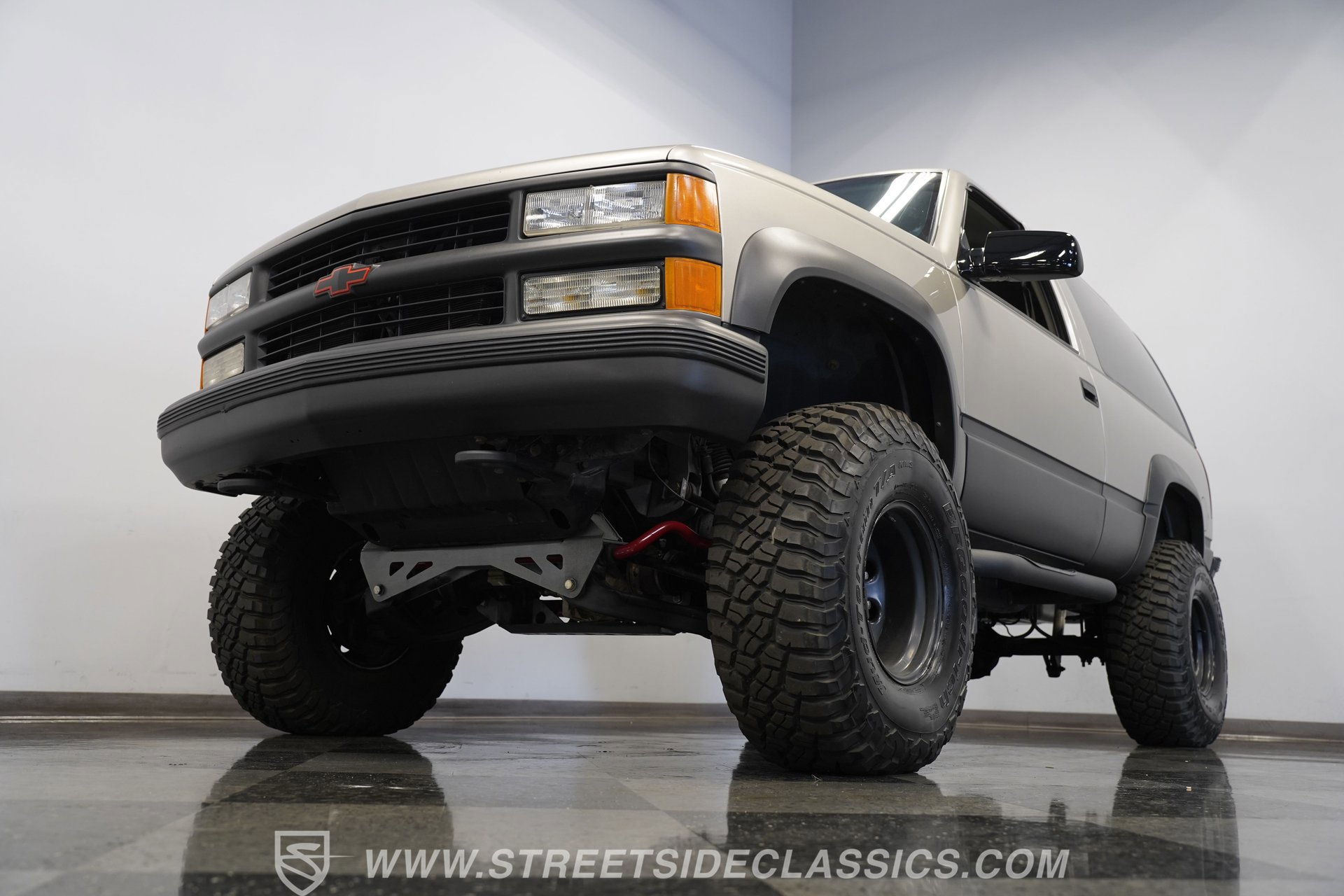 Used 1999 Chevrolet Tahoe 4WD 2-Door w/ Preferred Equipment Group image 20