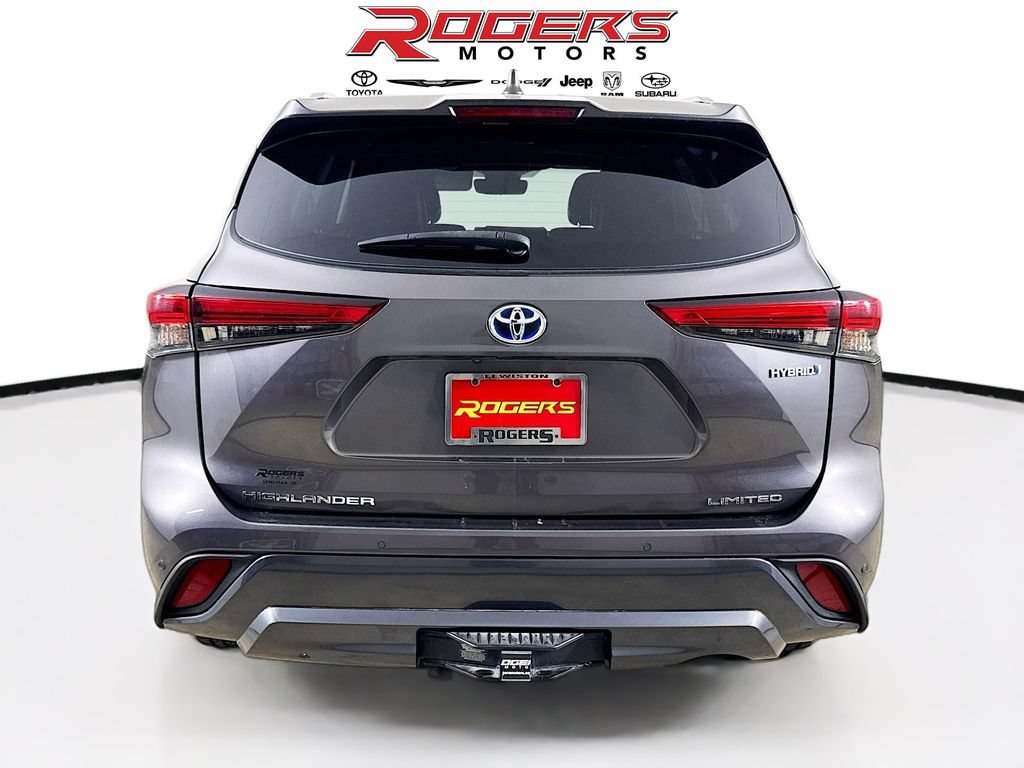 Used 2022 Toyota Highlander Limited AWD/4WD image 12